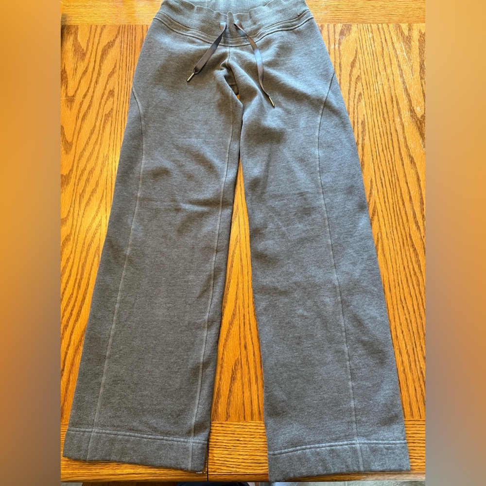 Vintage Lululemon Wide Leg Gray Sweat Pants - Size 4